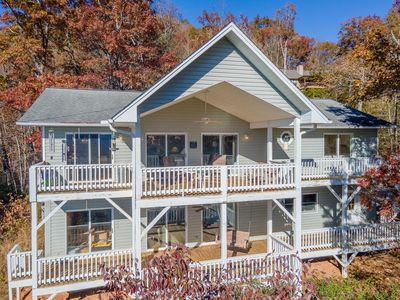 25 Garden Springs Way, Franklin, NC, 28734