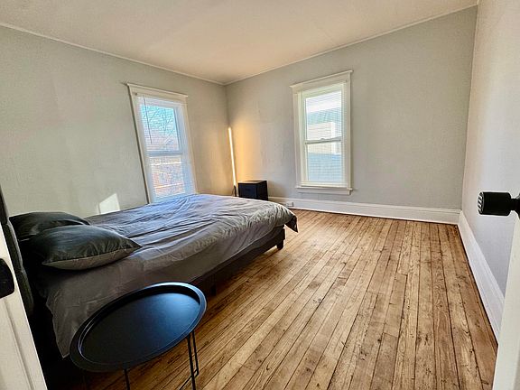 2nd image of 1400 Bemis St SE Room 2