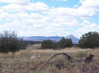996 W Couchman Trl #204, Ash Fork, AZ 86320