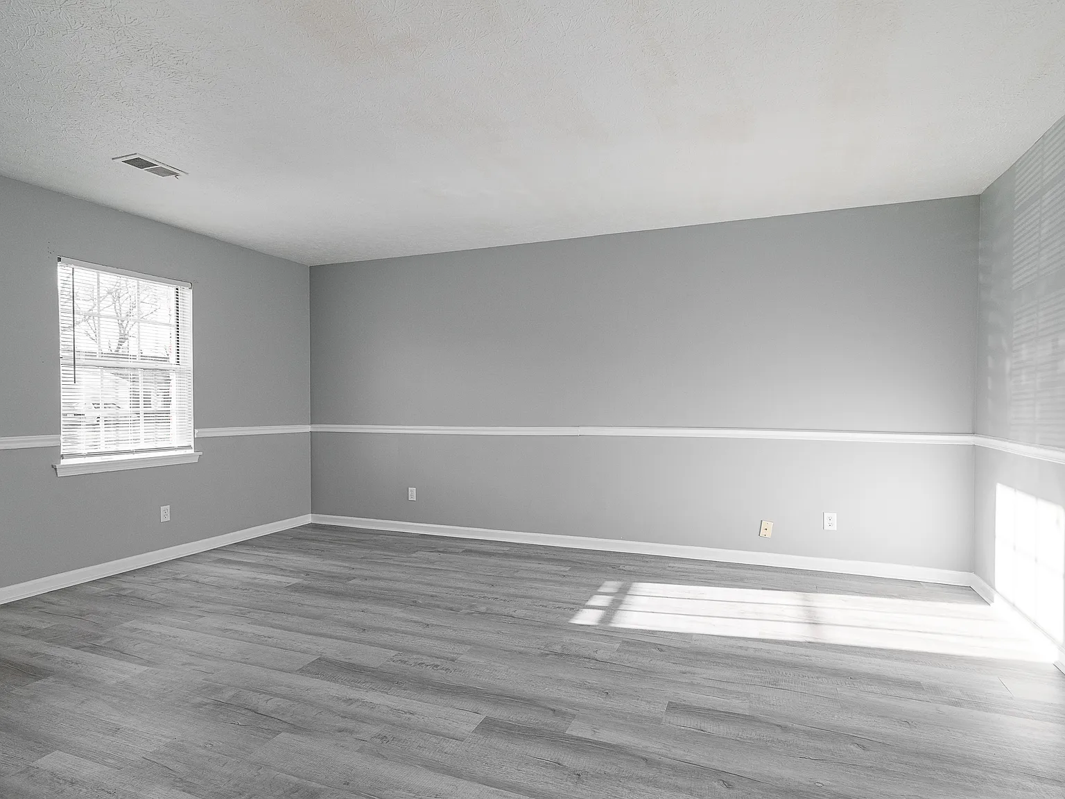 2 bed, 800 sqft, $1,150 — Photo 4