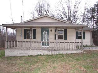 6202 Genesis Rd, Crossville, TN 38571