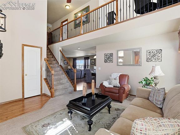 3rd image of 9881 Everglades Dr