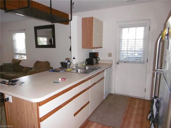 3rd image of 8080 Harbor Creek Dr APT 104