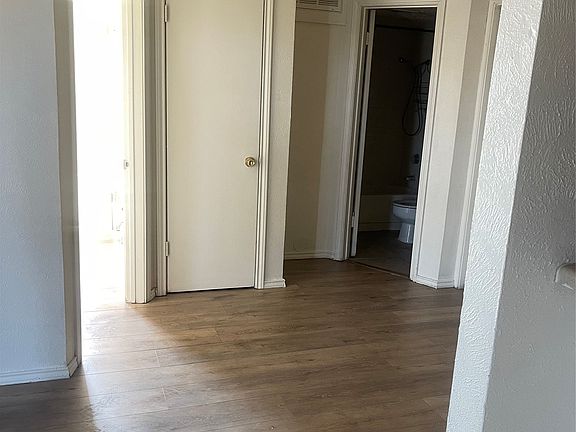 3rd image of 9520 Royal Ln APT 306