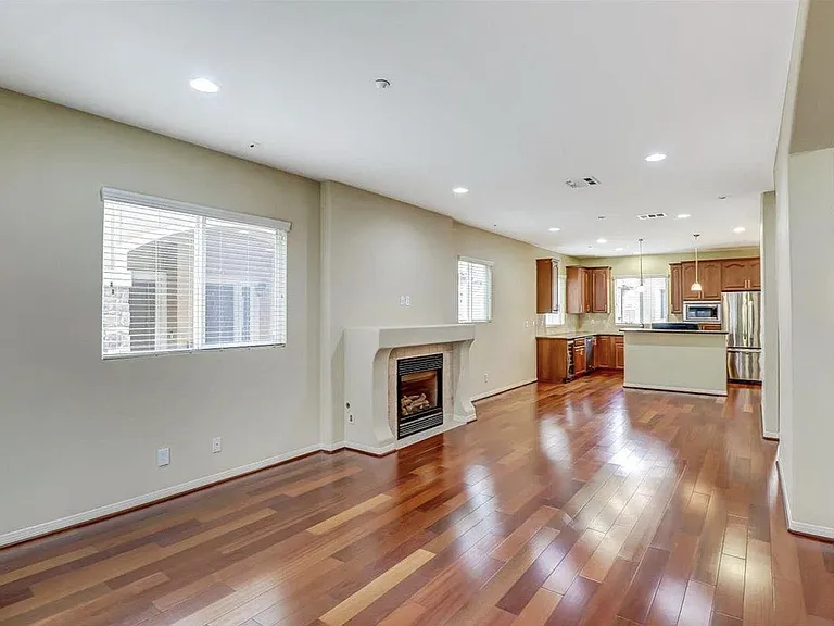 1710B Ruxton Ln — Photo 3
