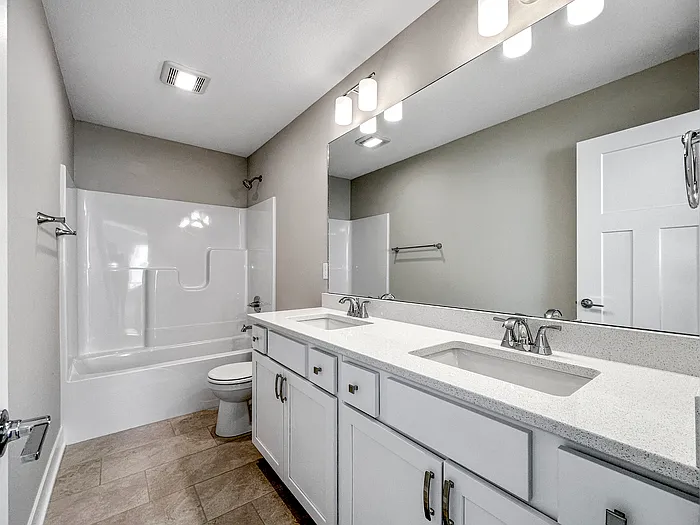 3 bed, 2.5 bath, 1550 sqft, $1,850 — Photo 3