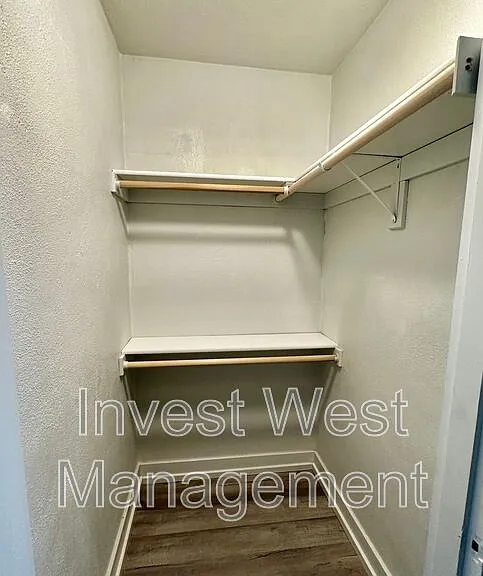615 NE 6th Ave #10 — Photo 15