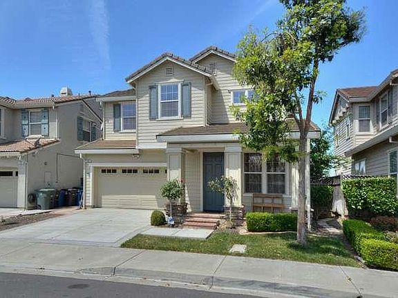 2nd image of 233 Dutra Vernaci Dr