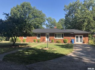 413 N 42nd St, Mount Vernon, IL 62864