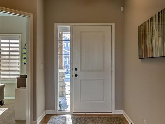3rd image of 17204 Emmet St