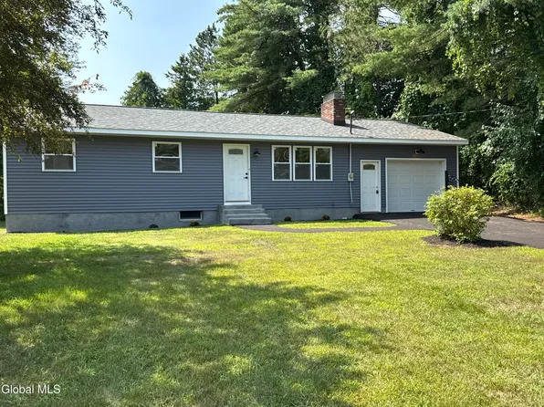 11 Stewart Drive, Lake Luzerne, NY 12846