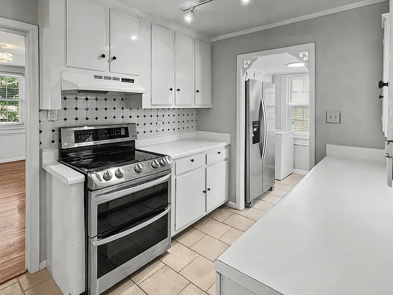 519 Woodland Dr — Photo 16