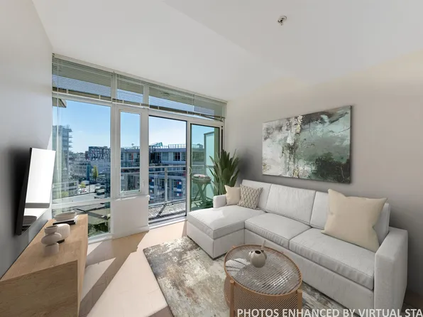 88 W 1st Ave #1002, Vancouver, BC V5Y 0K2