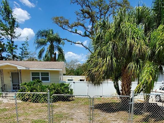 2nd image of 1810 N Club Ct #B