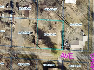 1 Robley Ave, Makanda, IL 62958