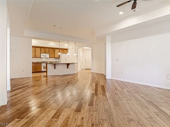 3rd image of 26 E Serene Ave Unit 202