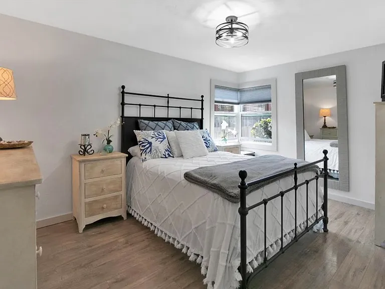 625 Marnell Ave — Photo 9