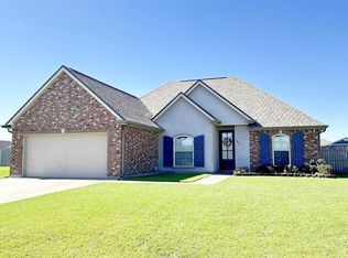 145 Harvest Ct, Thibodaux, LA 70301