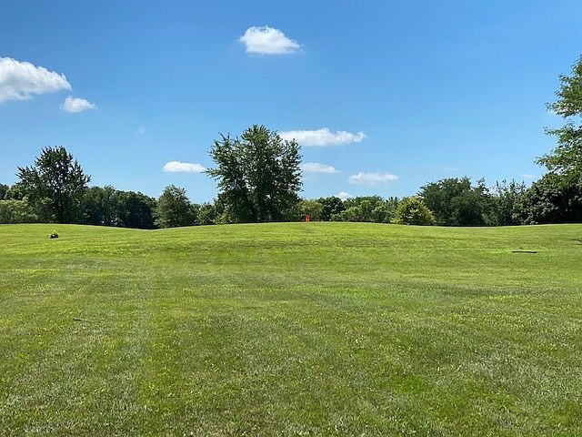2nd image of 1712 W Bob O Link Dr