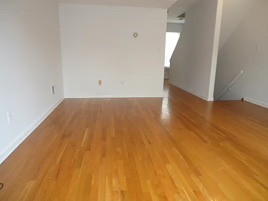 Rented by Hakeem Shahid, LREB | media 11