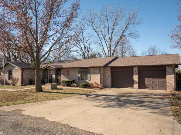 245 S 9th St, Warsaw, IL 62379