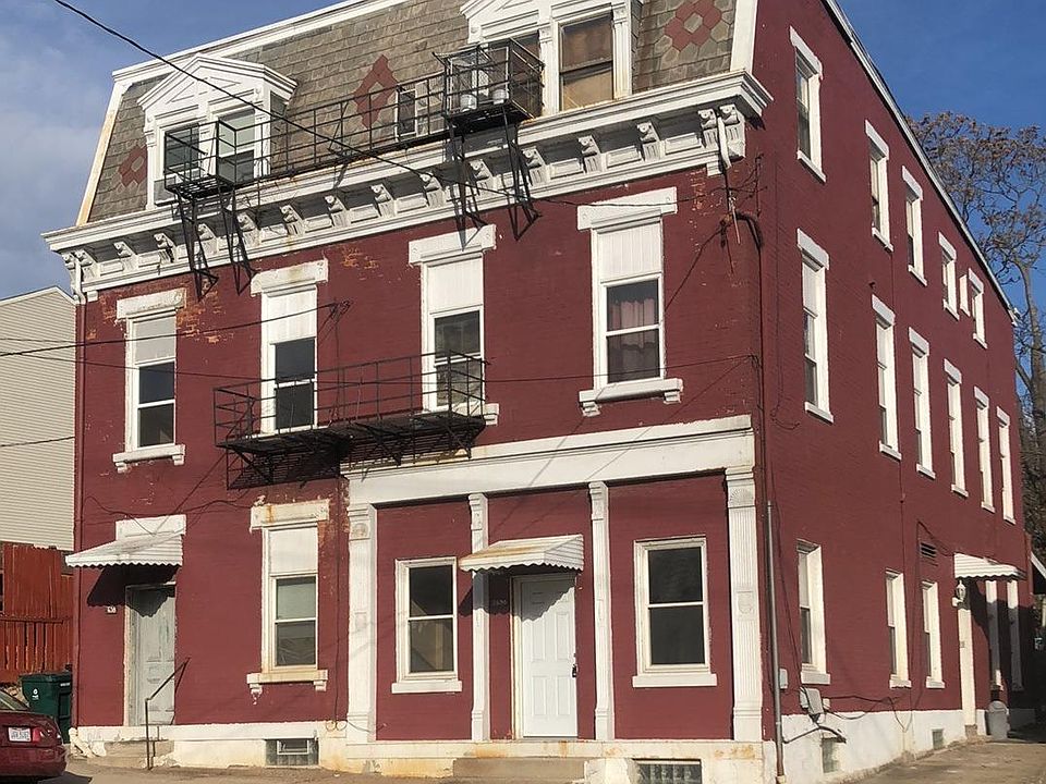 1st image of 3636 W 8th St #6