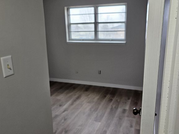 5th image of 235 Apple Tree Ct #11312245