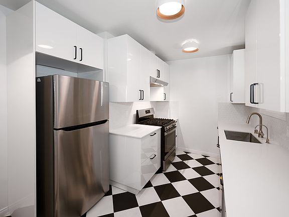 5th image of 11510 Collins St Unit 1