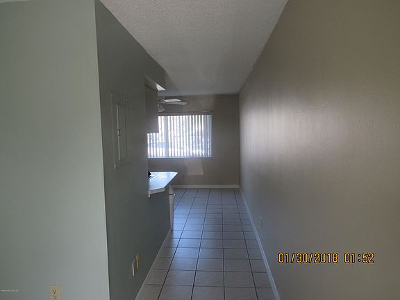 3rd image of 124 Beach Park Ln #29