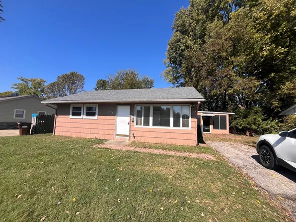 216 Welburn Dr, Louisville, KY 40218