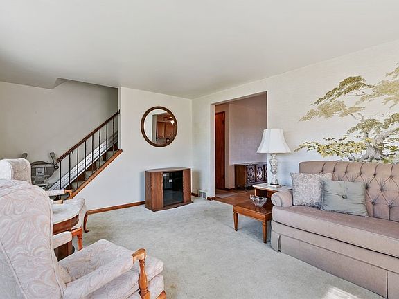 4th image of 237 Westland Dr