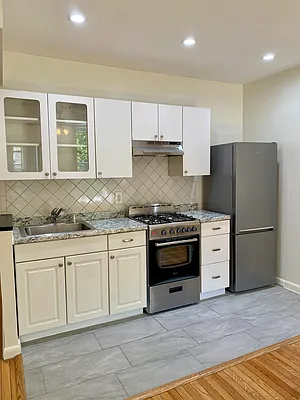 Rented by Ivey North LLC | media 6