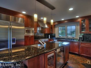 12620 Viscaino Ct, Los Altos Hills, CA 94022