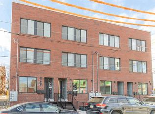 1906 E York St, Philadelphia, PA 19125