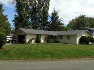 7010 Thebes St NE, Bremerton, WA 98311