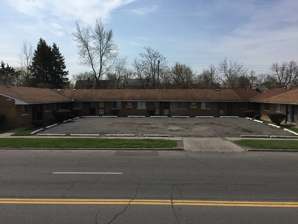 10201 Plymouth Rd #5