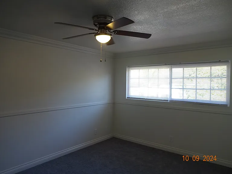 Upstairs Bedroom 2