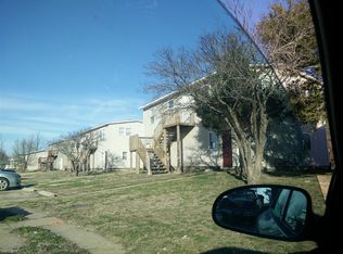 302 W 11th St #B, Halstead, KS 67056