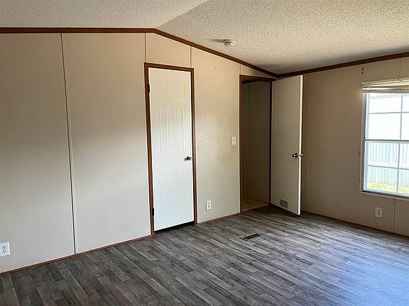 5th image of 2434 Keenland Pkwy