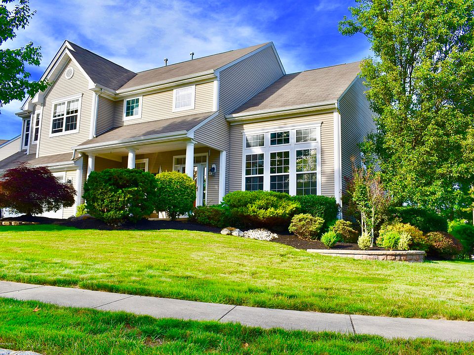 1st image of 2309 Sherwood Forest Dr