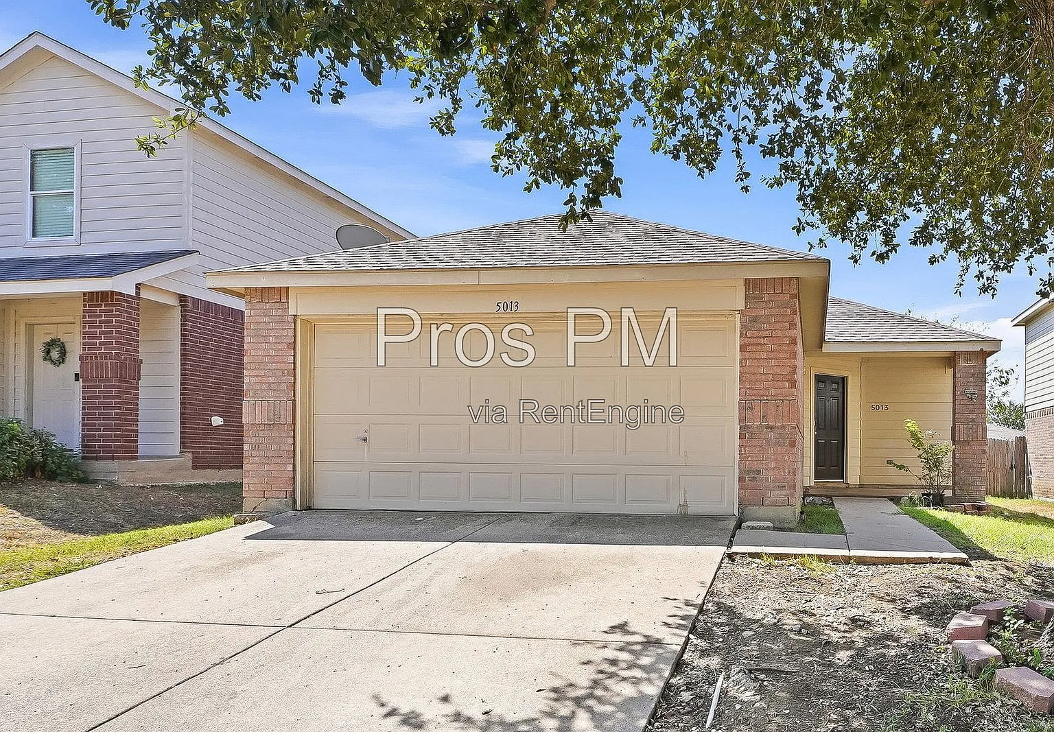 3 bed, 2.0 bath, 1408 sqft, $1,925 — Photo 1