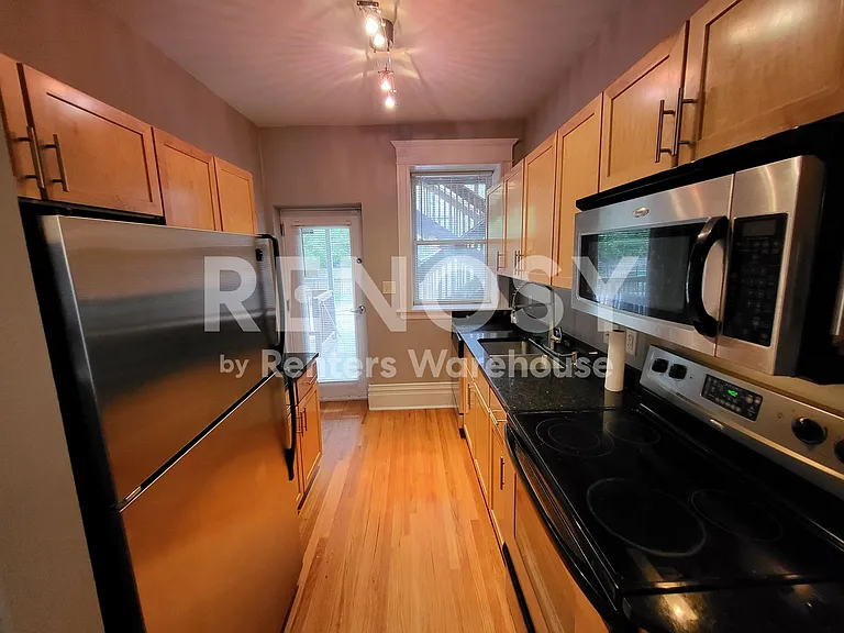 6126 Washington Ave #102 — Photo 8