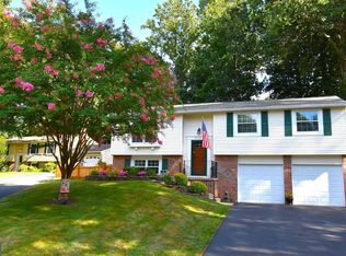 9105 Wax Myrtle Ct, Burke, VA 22015