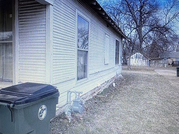 2nd image of 105 E 3rd St
