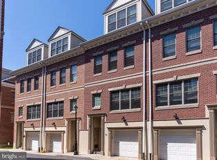 844 Independence Ct, Philadelphia, PA 19147