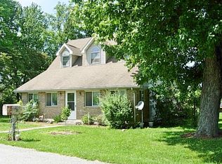 13468 W Smith St, Linton, IN 47438