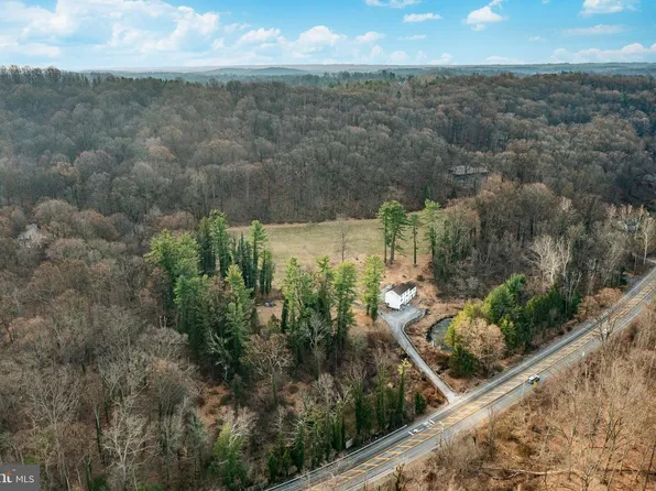 1670 Pottstown Park, Glenmoore, PA 19343