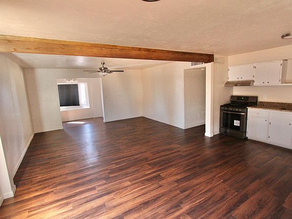 Kitchen & Living Room