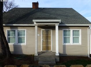 15019 SE Division St #1, Portland, OR 97236