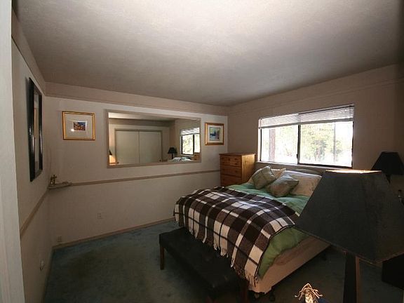 5th image of 2541 Talbot St